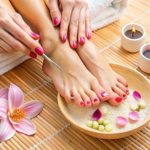 Raaga / Premium Pedicure